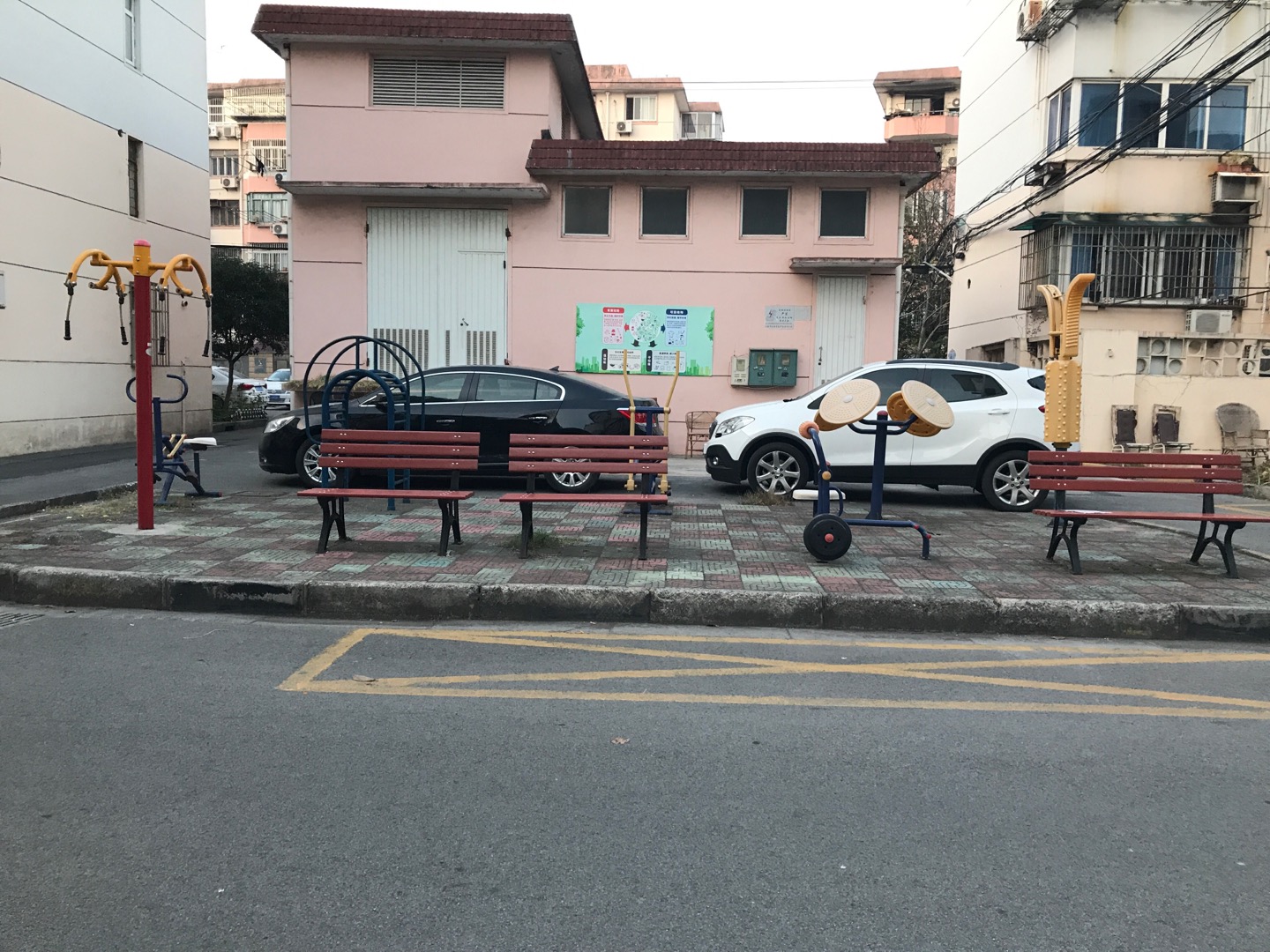 迎園六七坊健身點(diǎn)