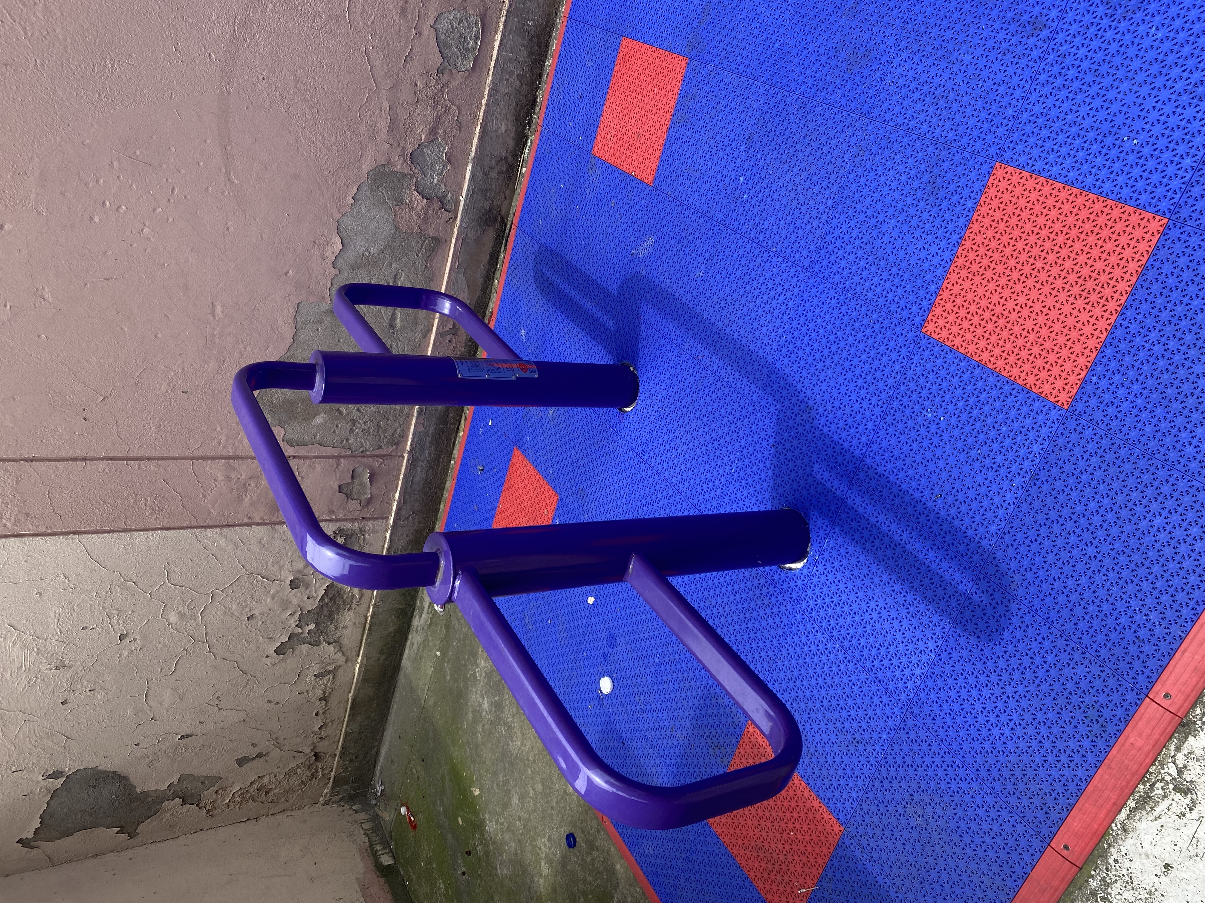 彈振壓腿器 彈振壓腿器