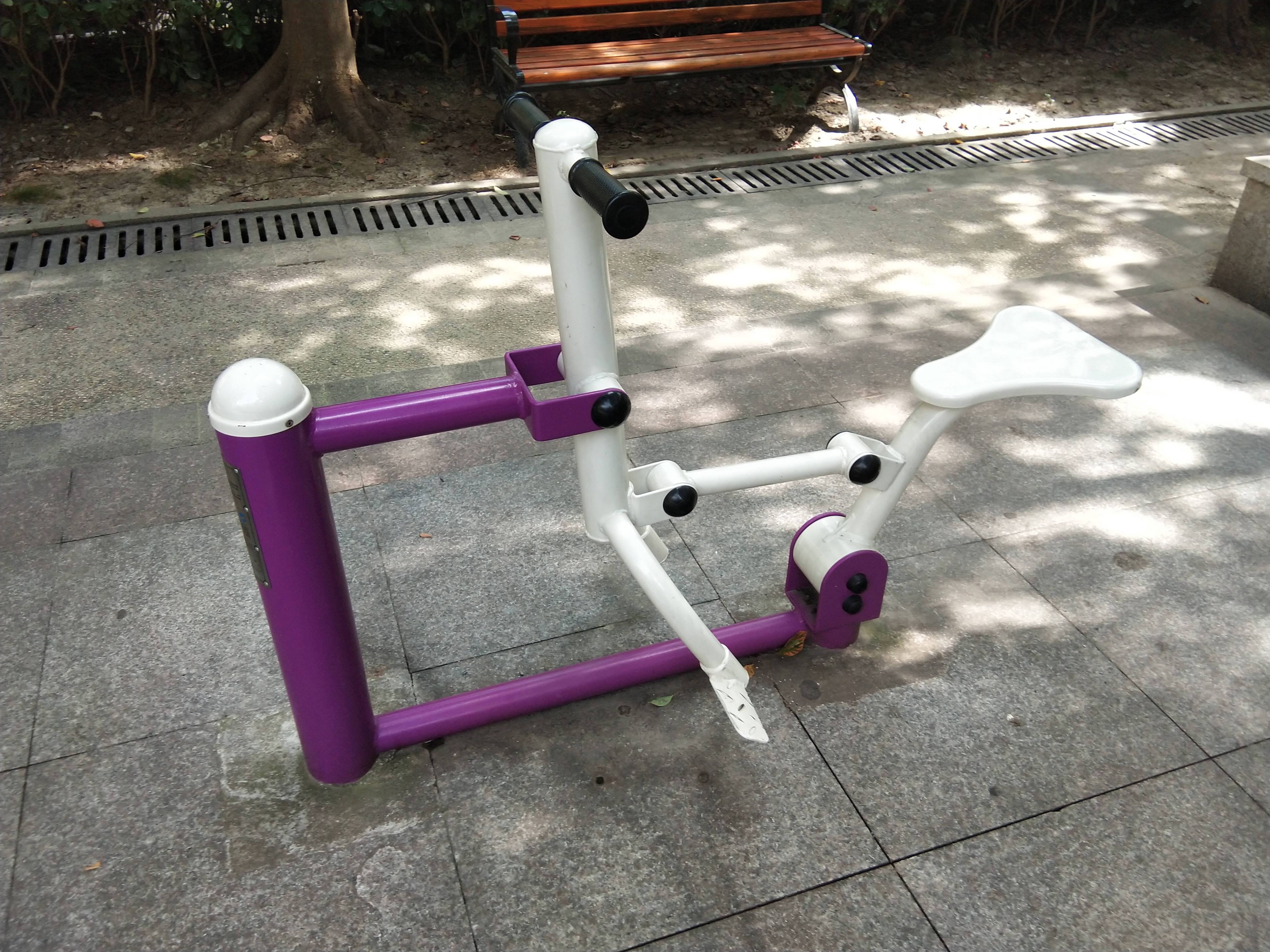 騎馬機(jī) 騎馬機(jī)