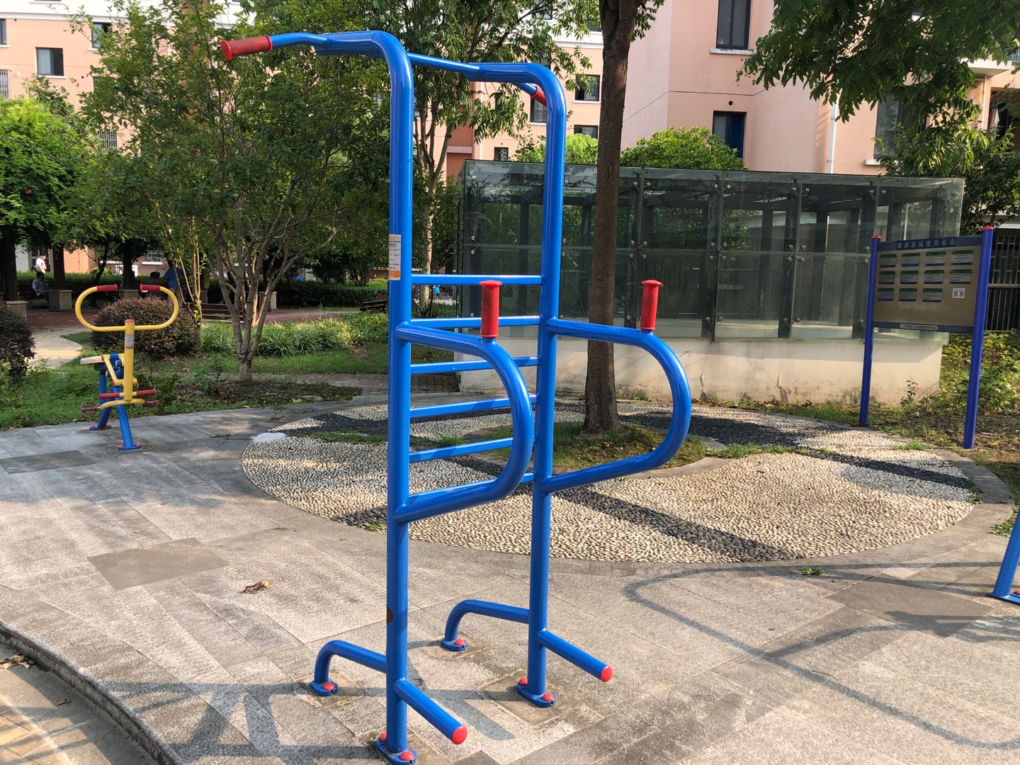 多功能鍛煉器 多功能鍛煉器