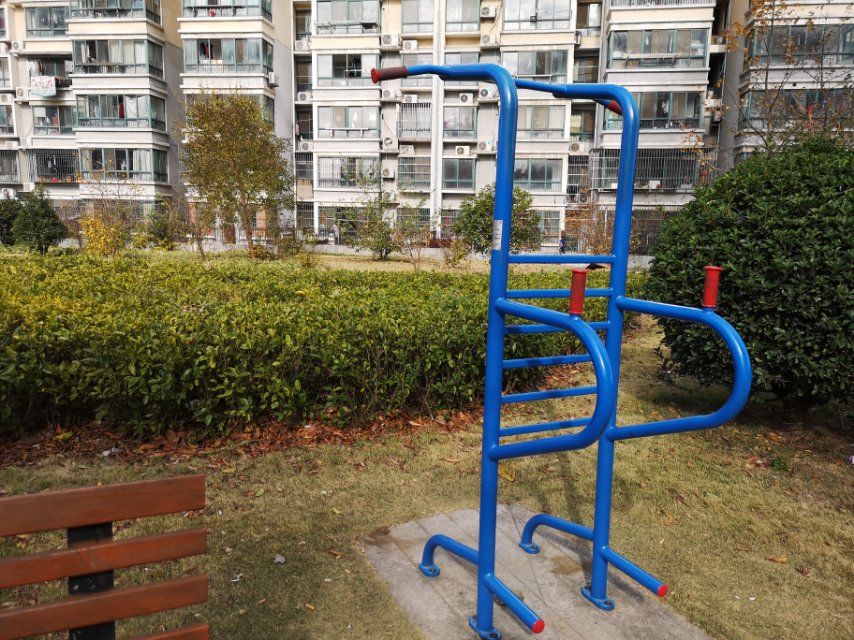 多功能訓(xùn)練器