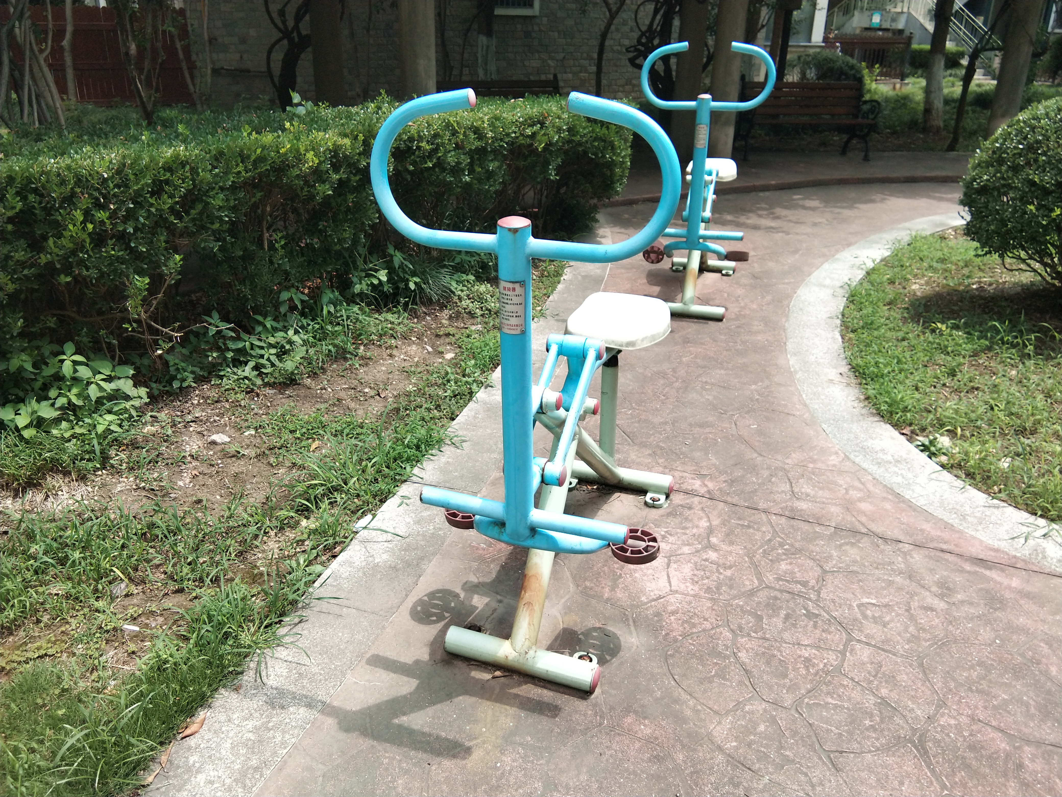 健騎機(jī) 健騎機(jī)