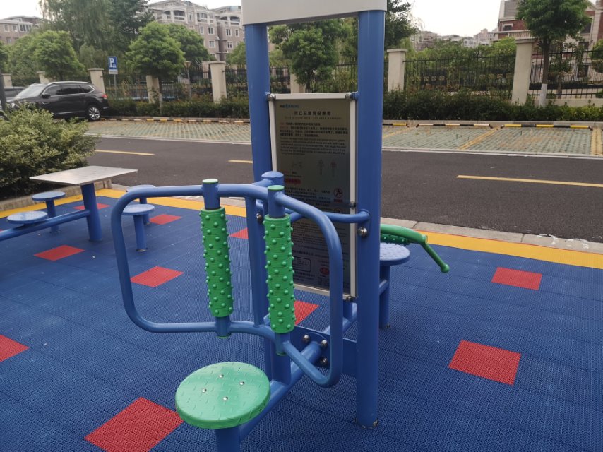 雙立柱腰背按摩器 雙立柱腰背按摩器