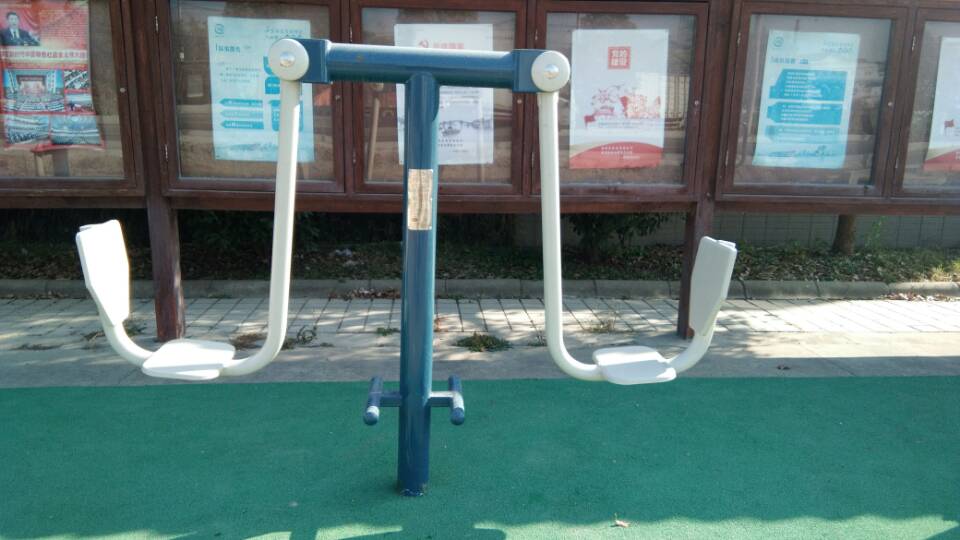 雙位坐蹬器 雙位坐蹬器