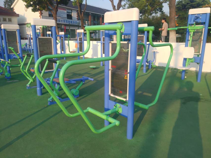 雙立柱曲臂訓練器 雙立柱曲臂訓練器