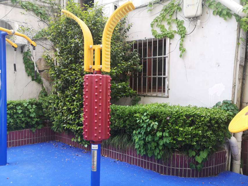 肩梯/背部按摩器 肩梯/背部按摩器