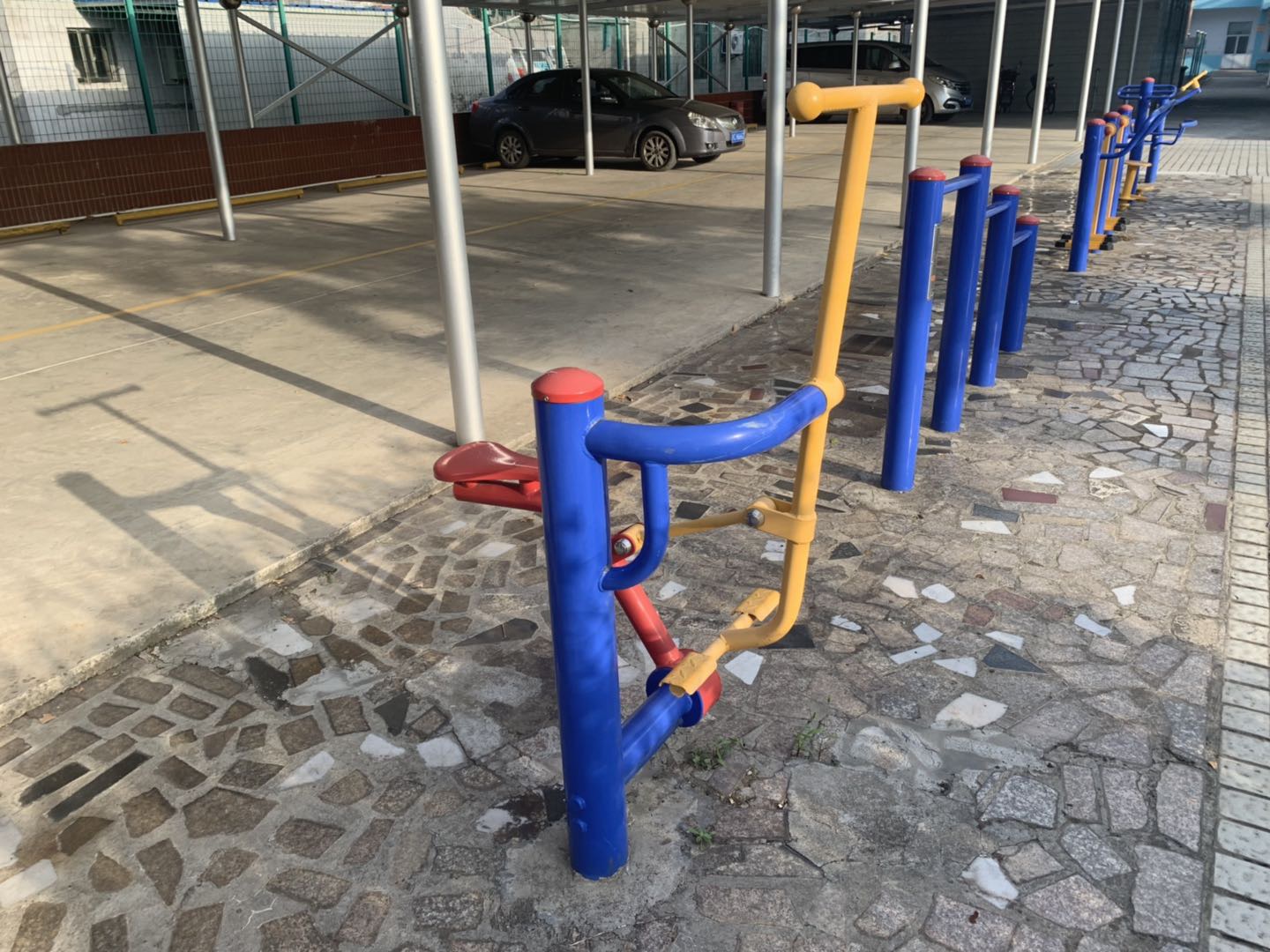 健騎機(jī) 健騎機(jī)