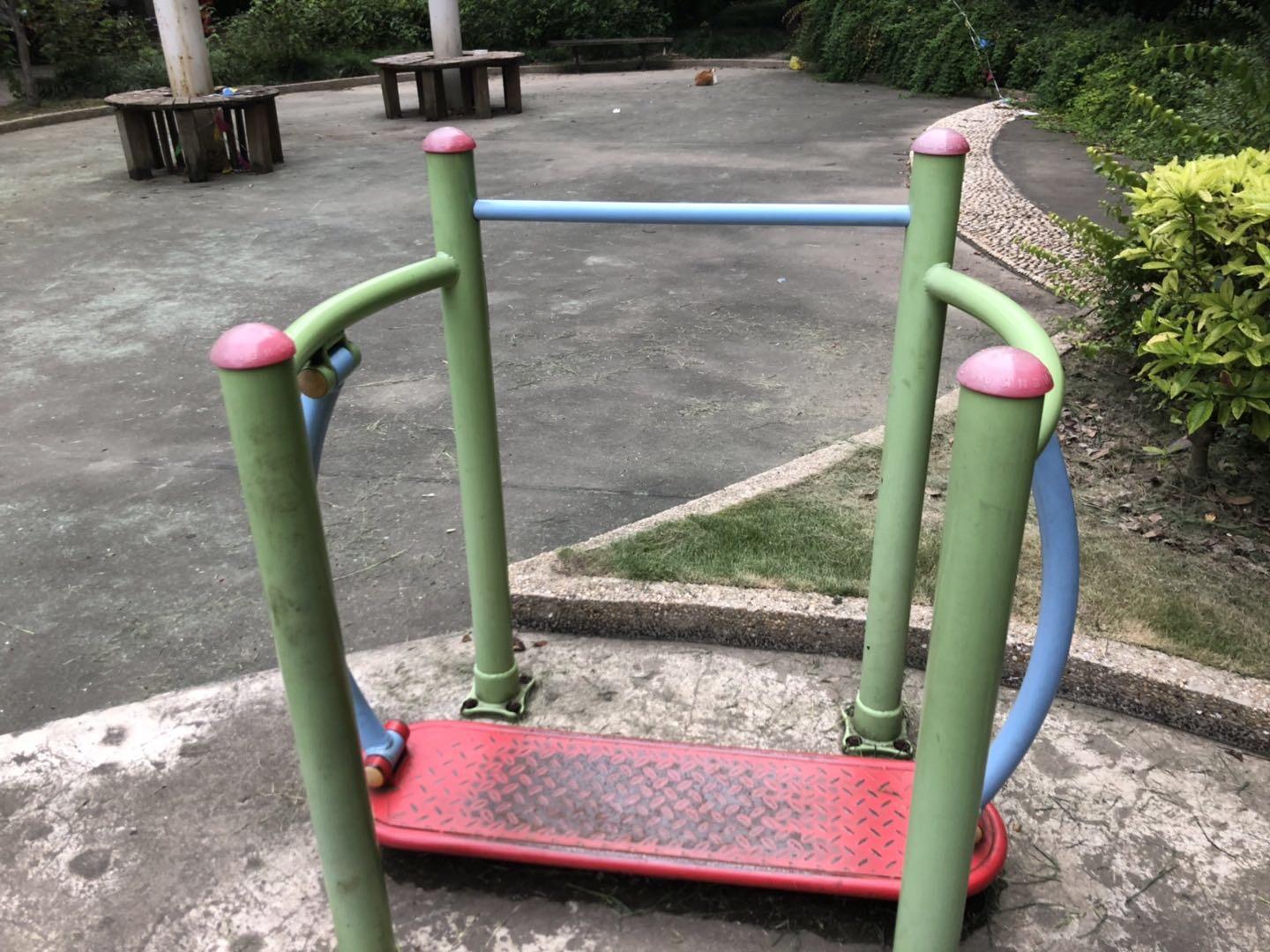 晃板健身器 晃板健身器