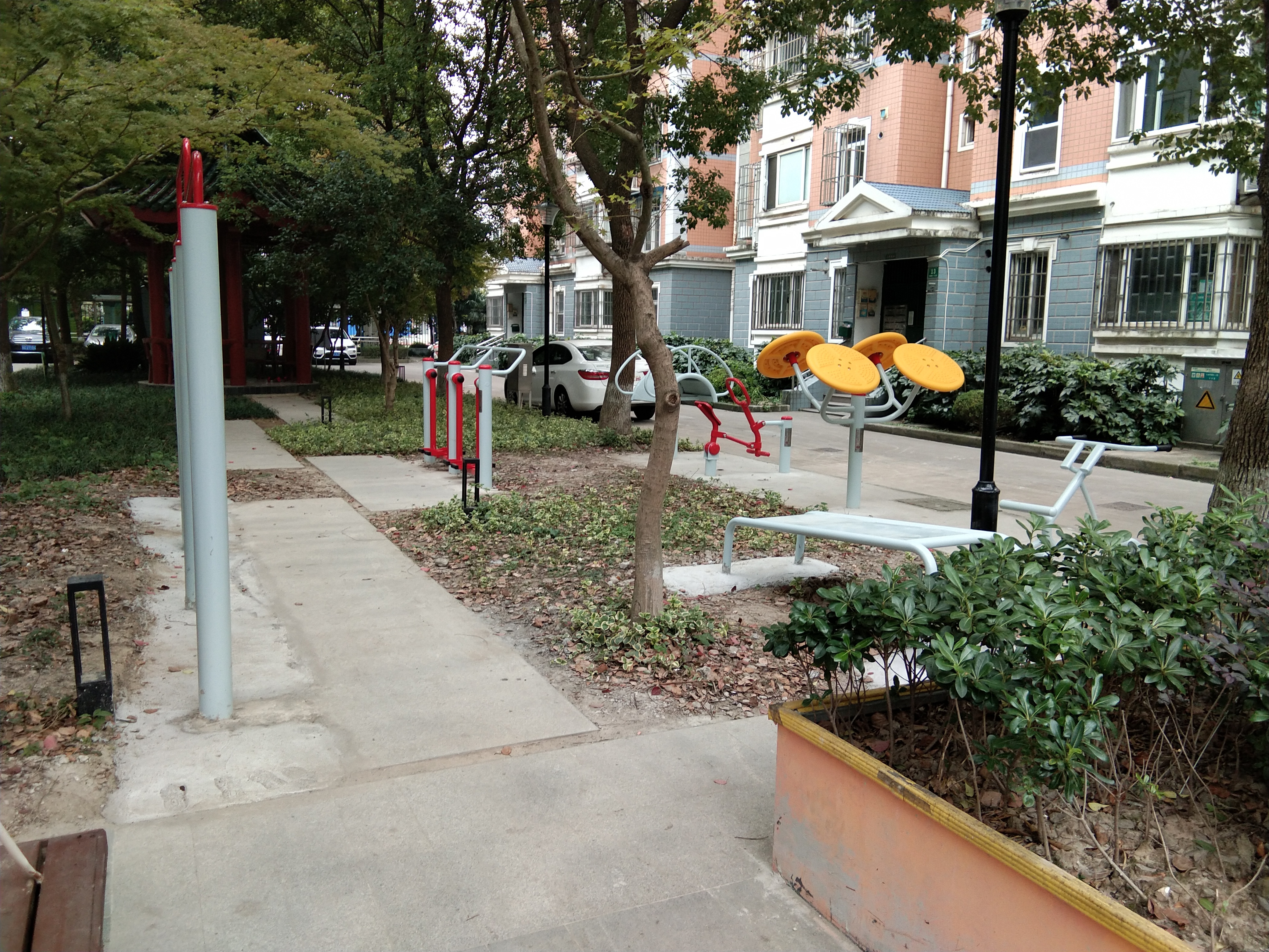 海東居委健身點