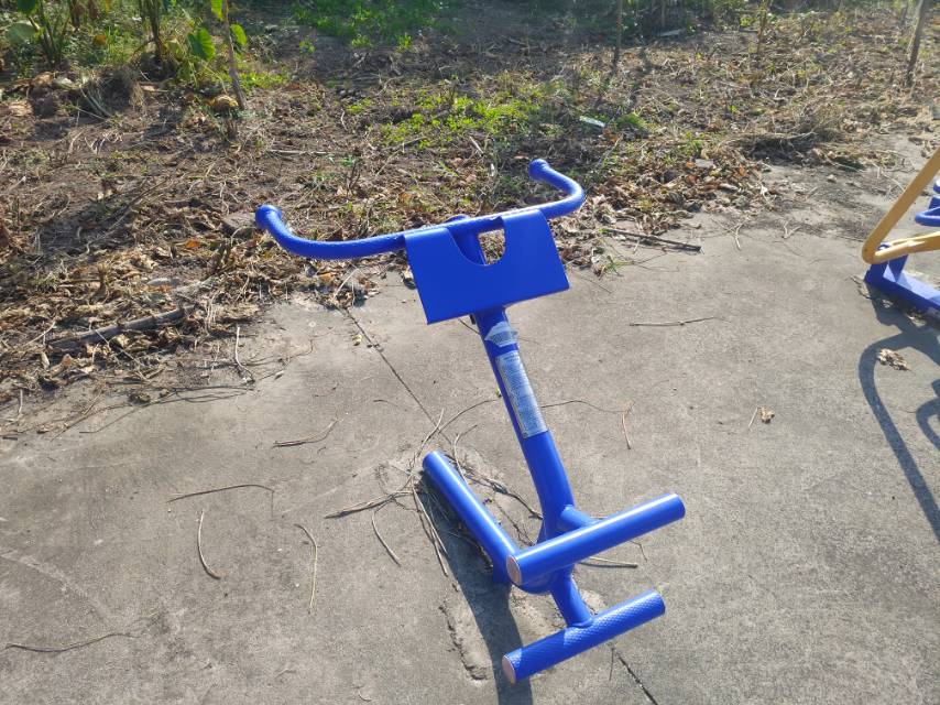 背肌訓(xùn)練器 背肌訓(xùn)練器