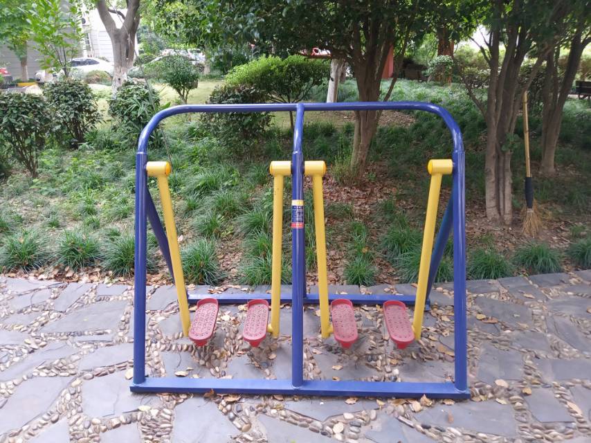 太空漫步器 太空漫步器