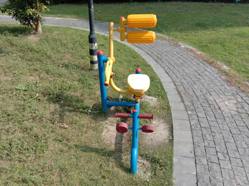 自重腰腹器 自重腰腹器