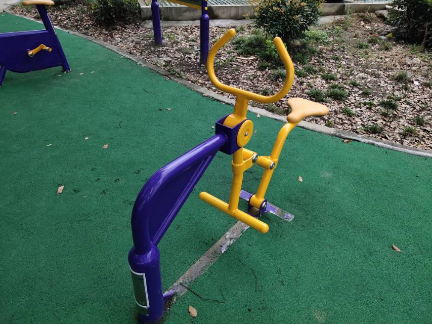 騎馬機(jī) 騎馬機(jī)