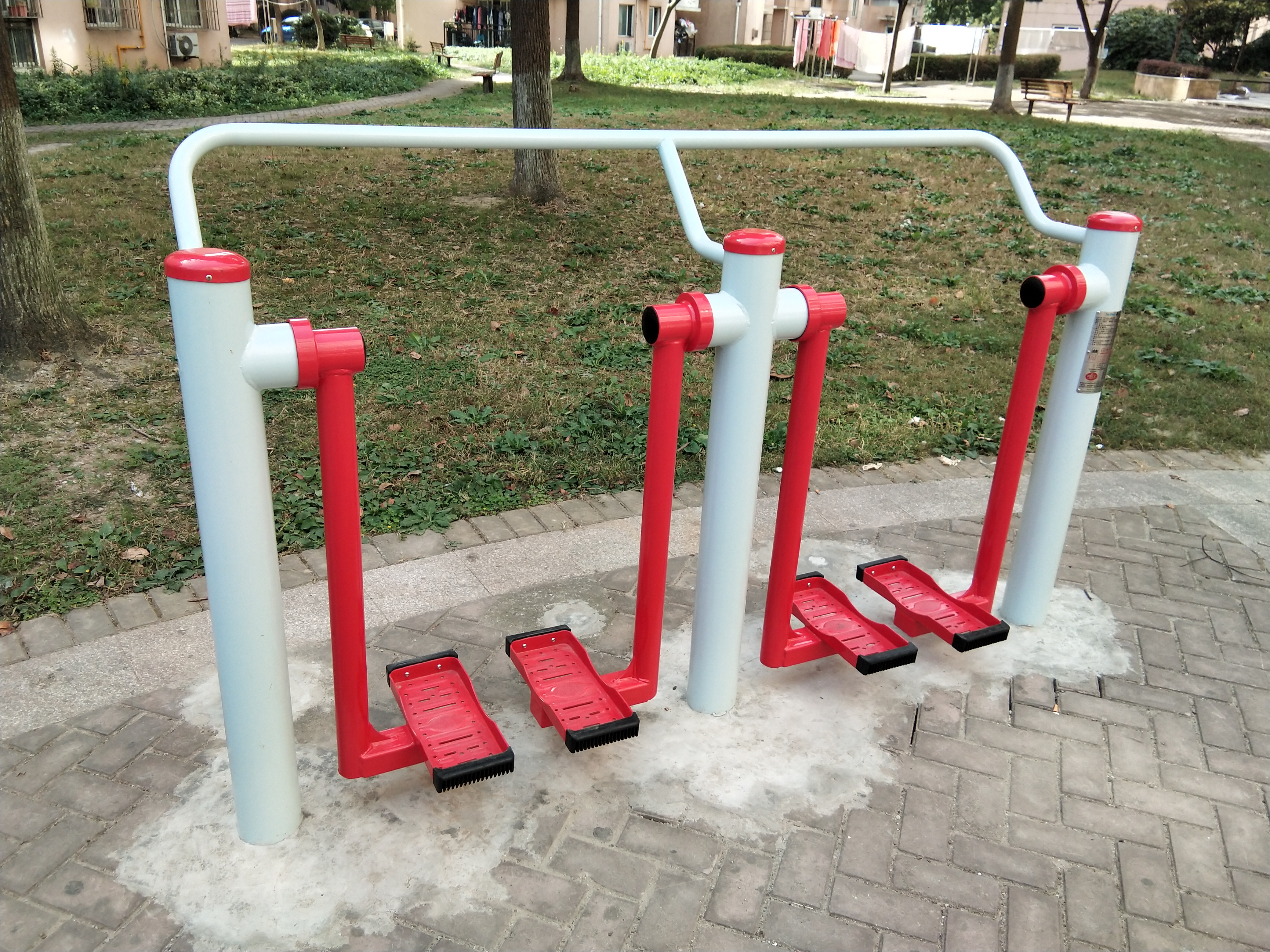 兩聯(lián)漫步機(jī)