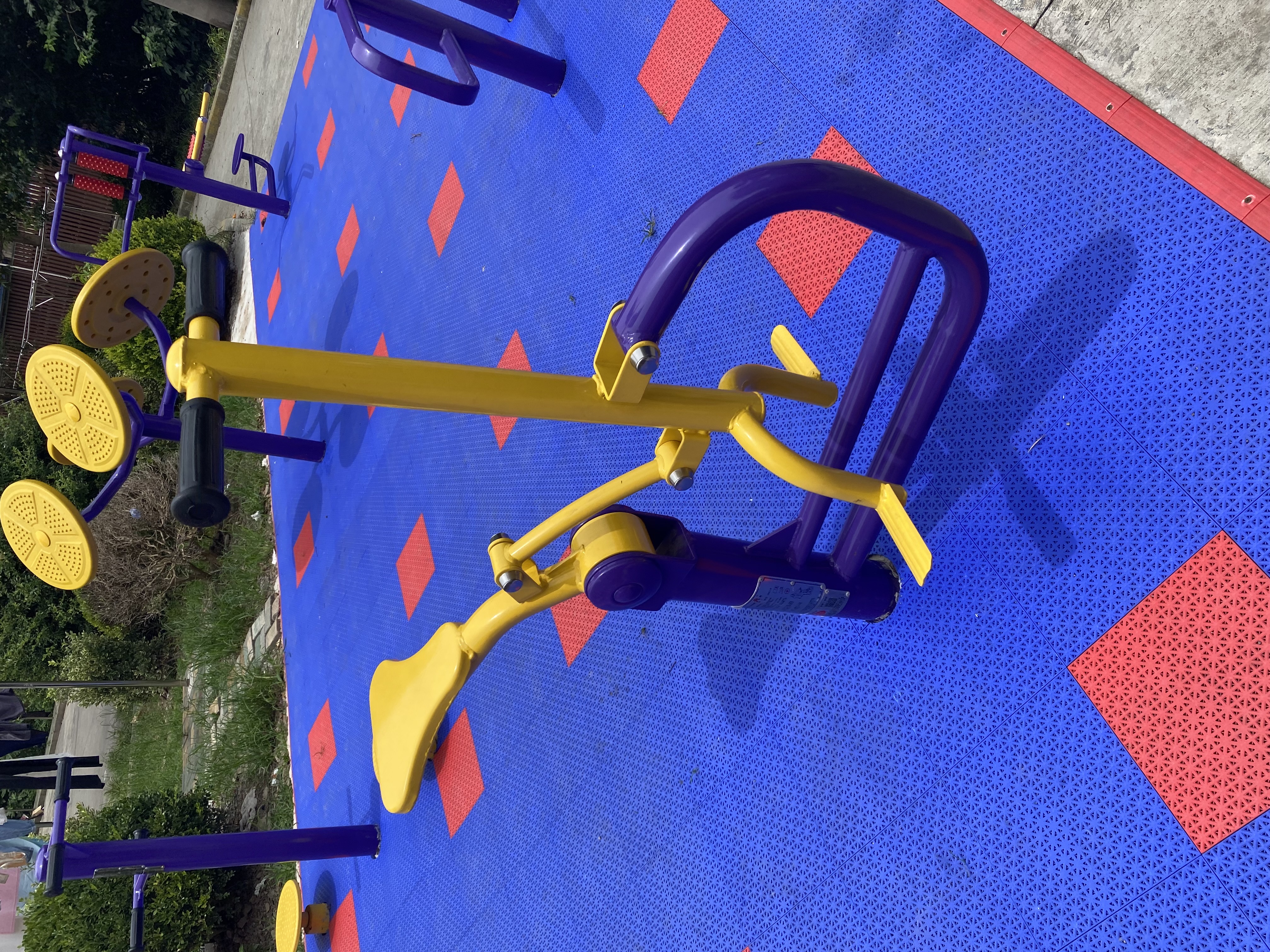 健騎機(jī) 健騎機(jī)