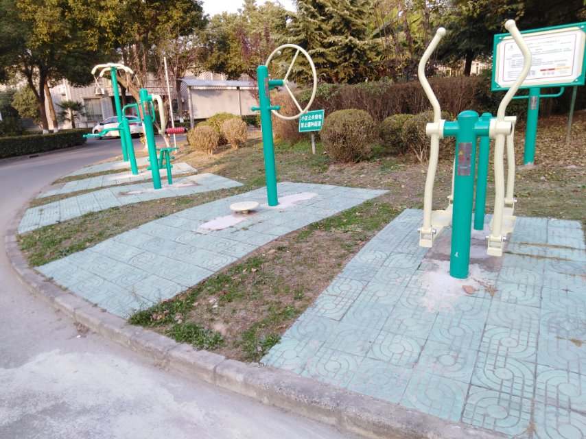 金葫蘆十二區(qū)期健身點(diǎn)