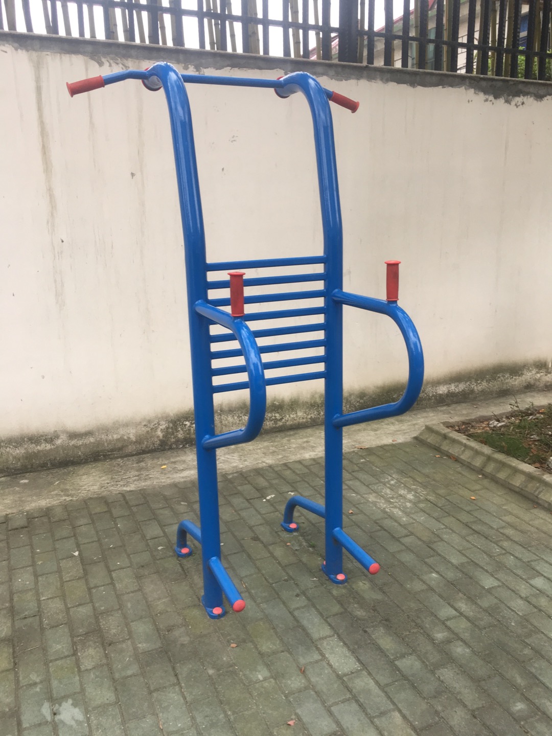 多功能訓(xùn)練器 多功能訓(xùn)練器