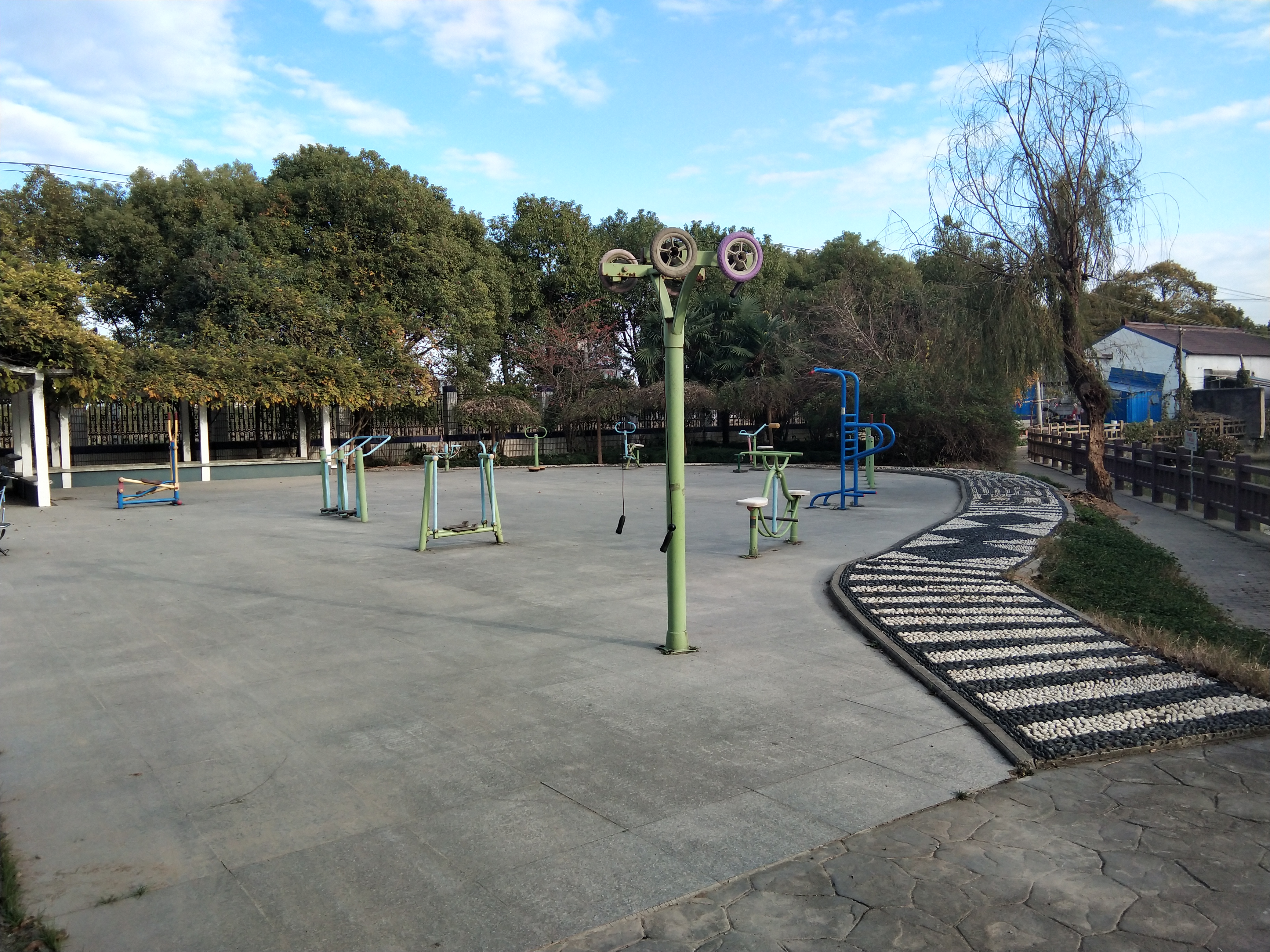 普新路900號(hào)健身點(diǎn)