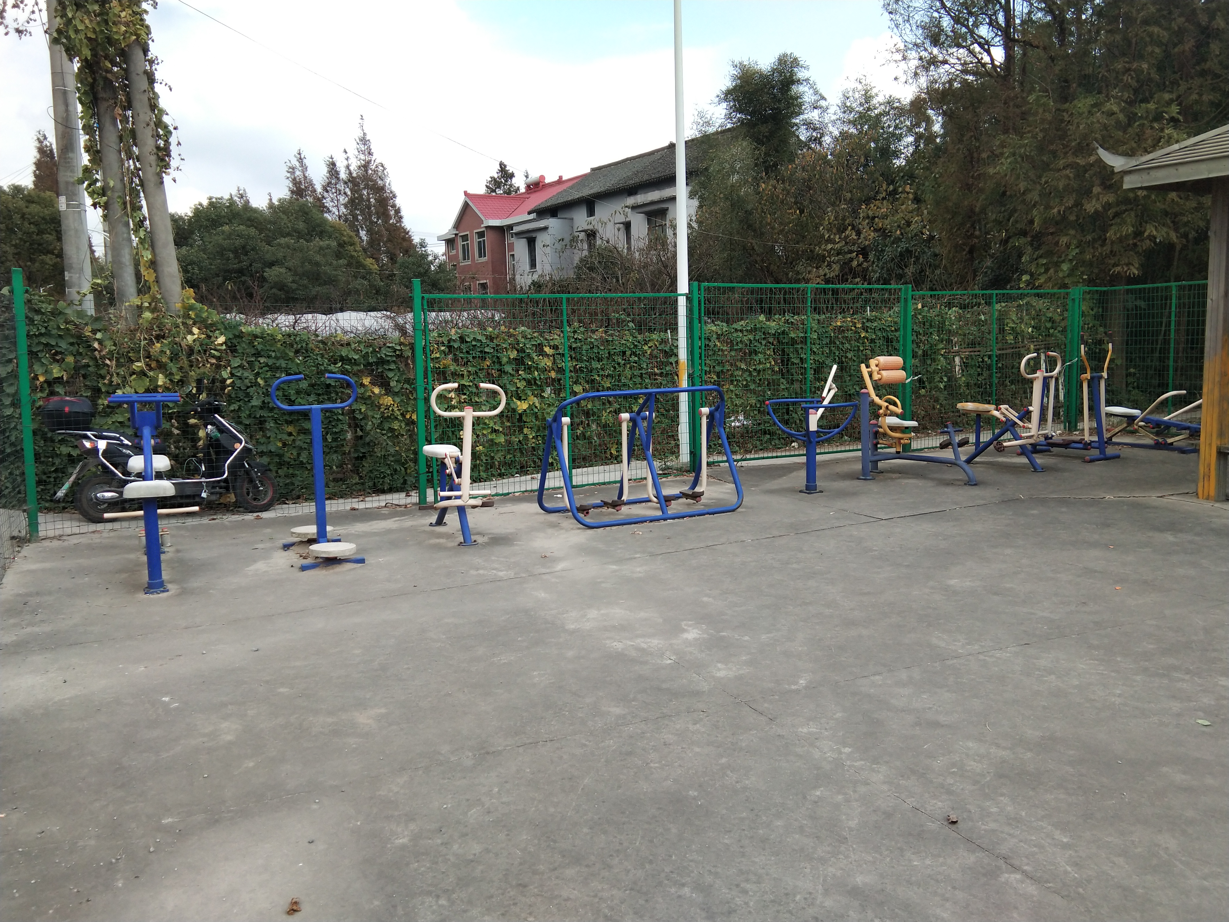 界浜村3組健身點