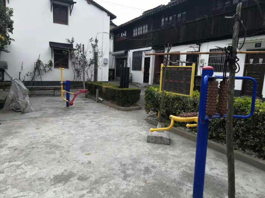 東湖街健身點(diǎn)