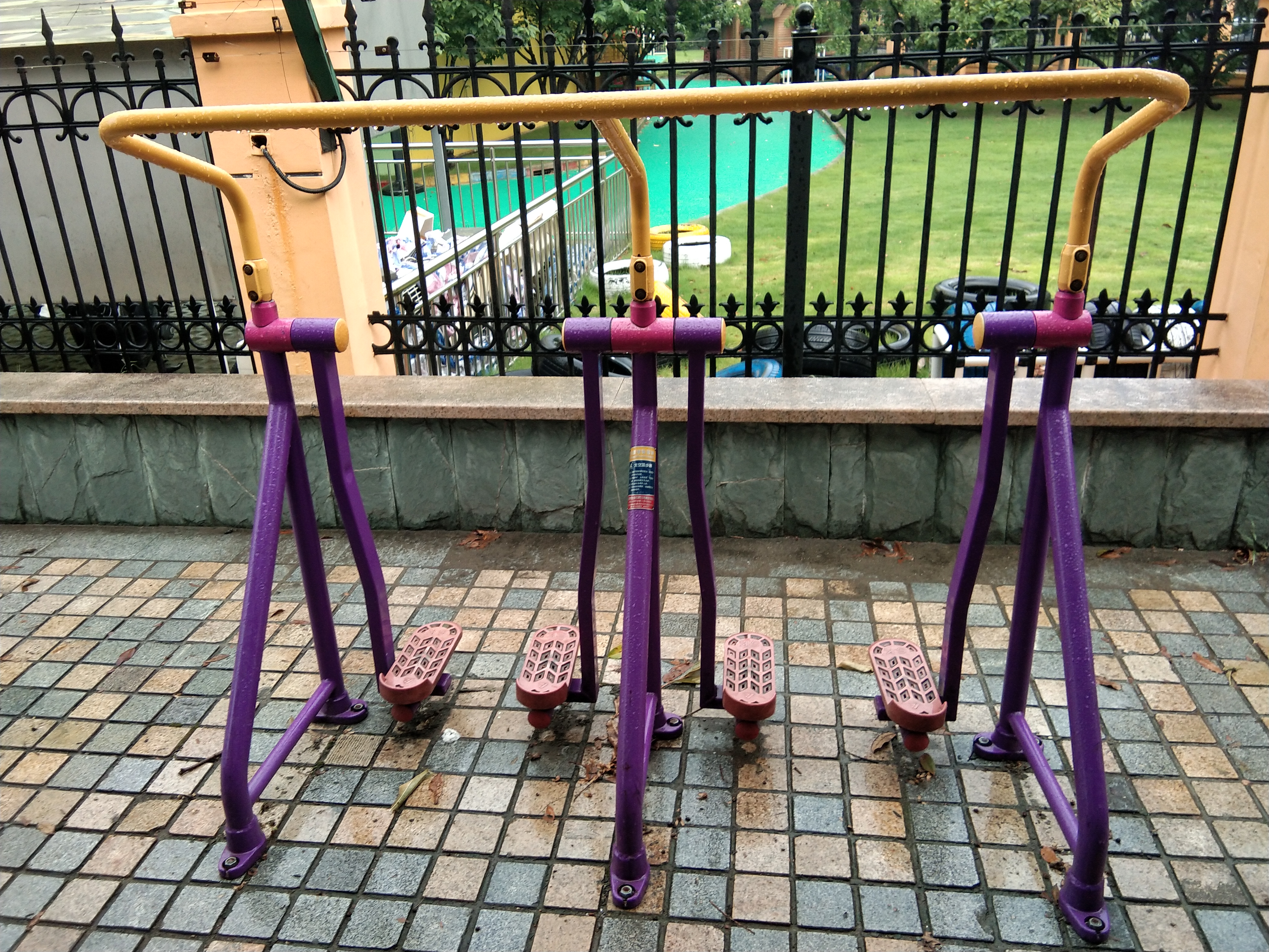 太空漫步器 太空漫步器