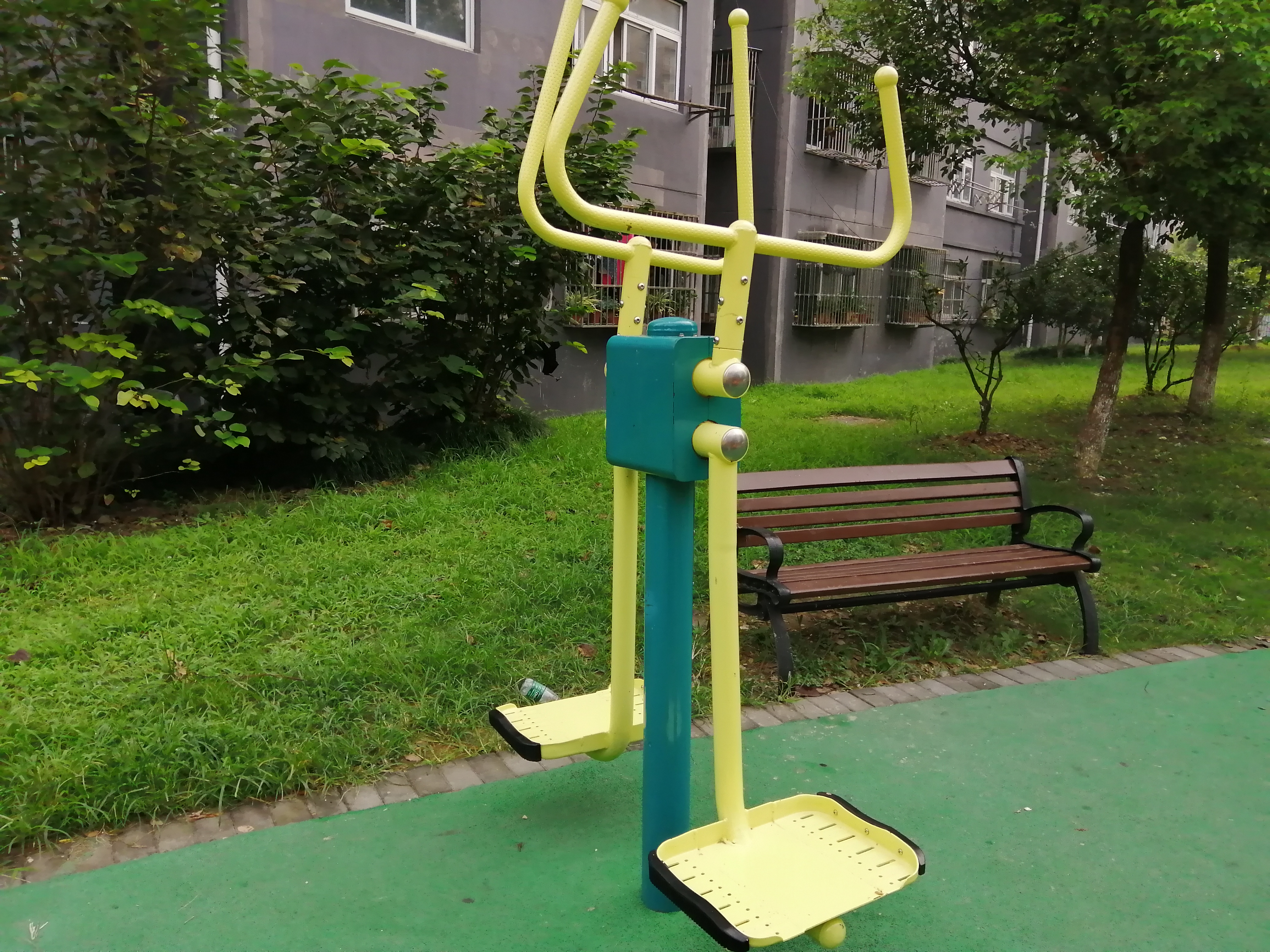 搖臂擺腿健腰器 搖臂擺腿健腰器