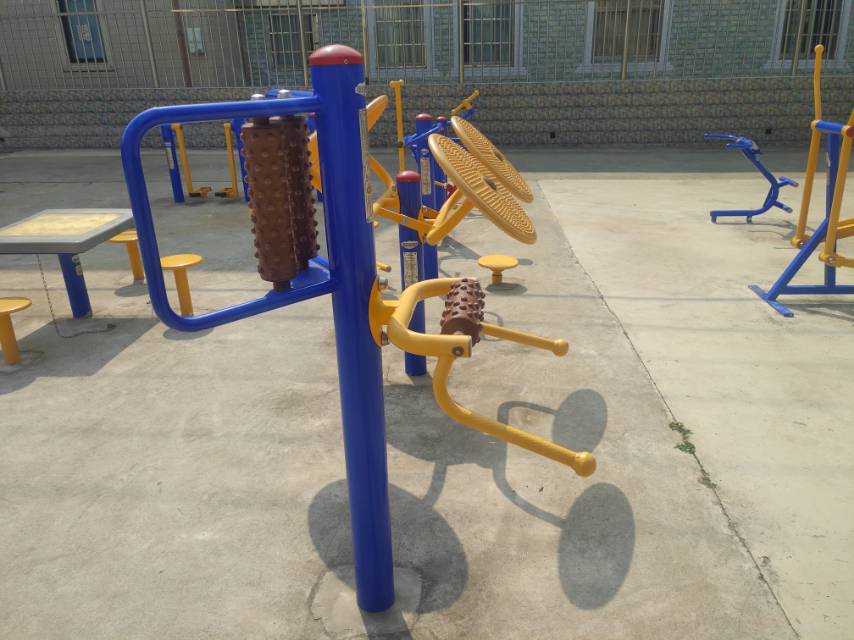 腰背按摩器 腰背按摩器