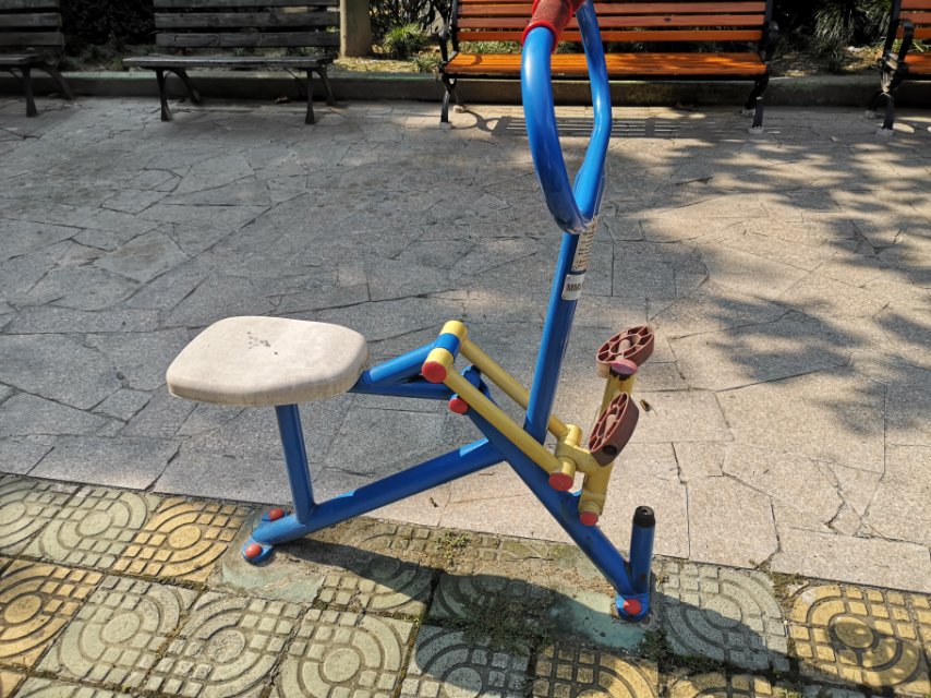 腰力鍛煉器 腰力鍛煉器