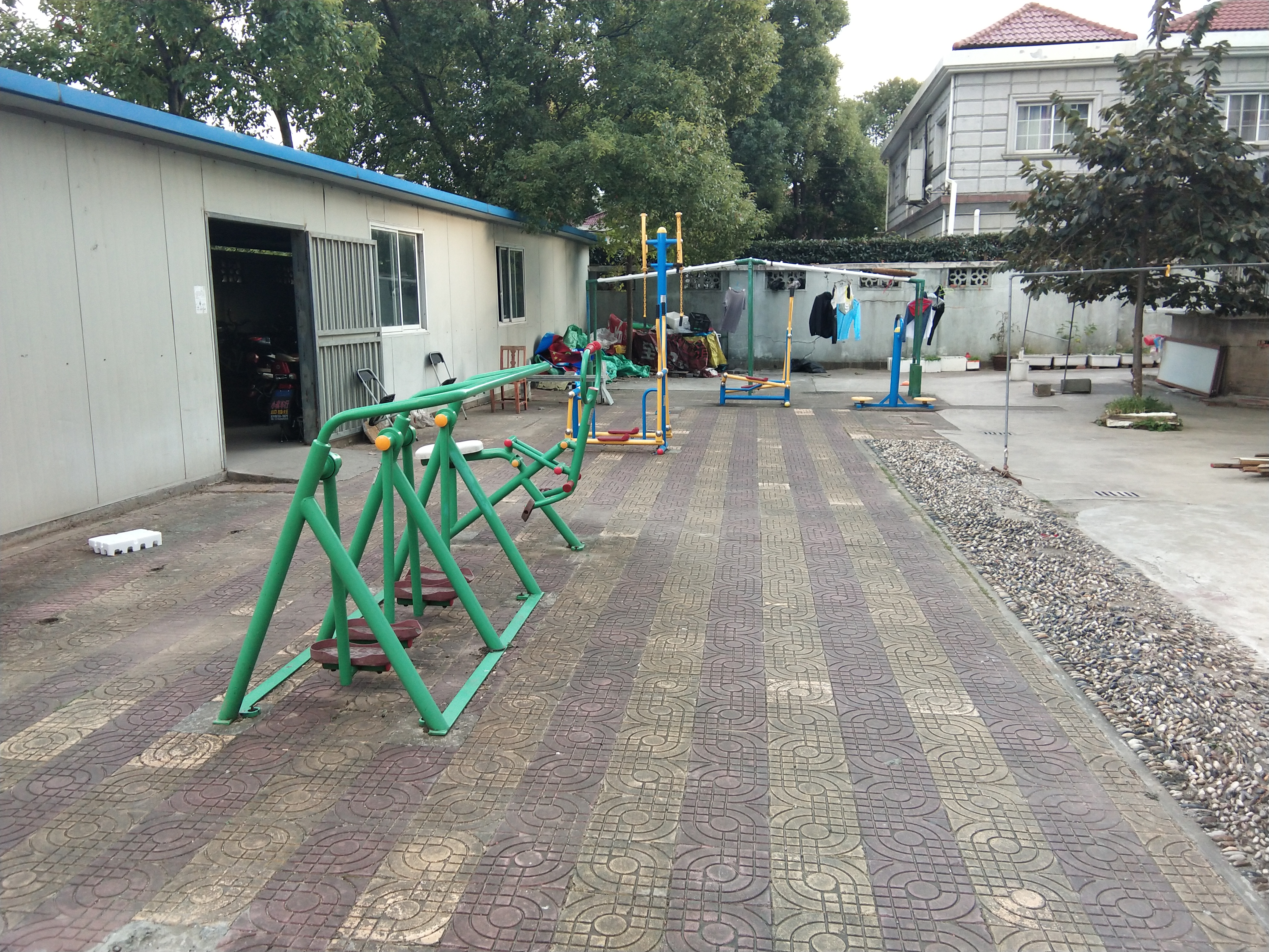 銀華苑小區(qū)健身點