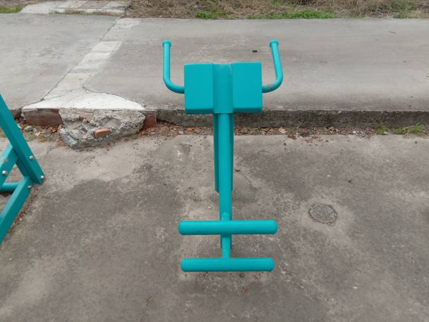 背肌訓(xùn)練器