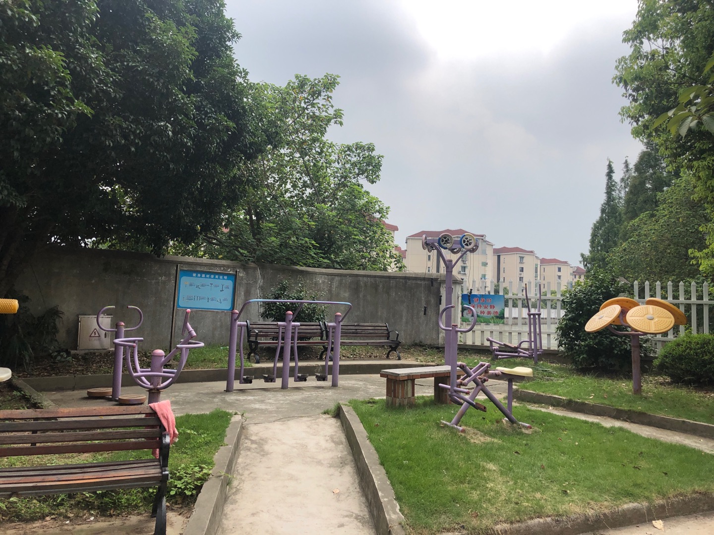 江橋新苑2019弄健身點(diǎn)