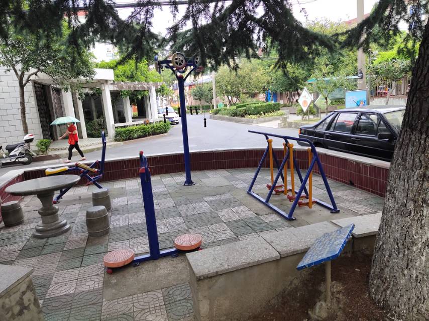 梅園居委健身點