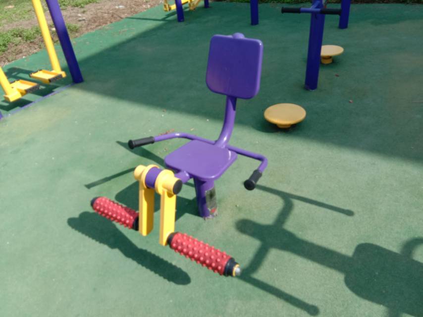 膝關(guān)節(jié)訓(xùn)練器 膝關(guān)節(jié)訓(xùn)練器