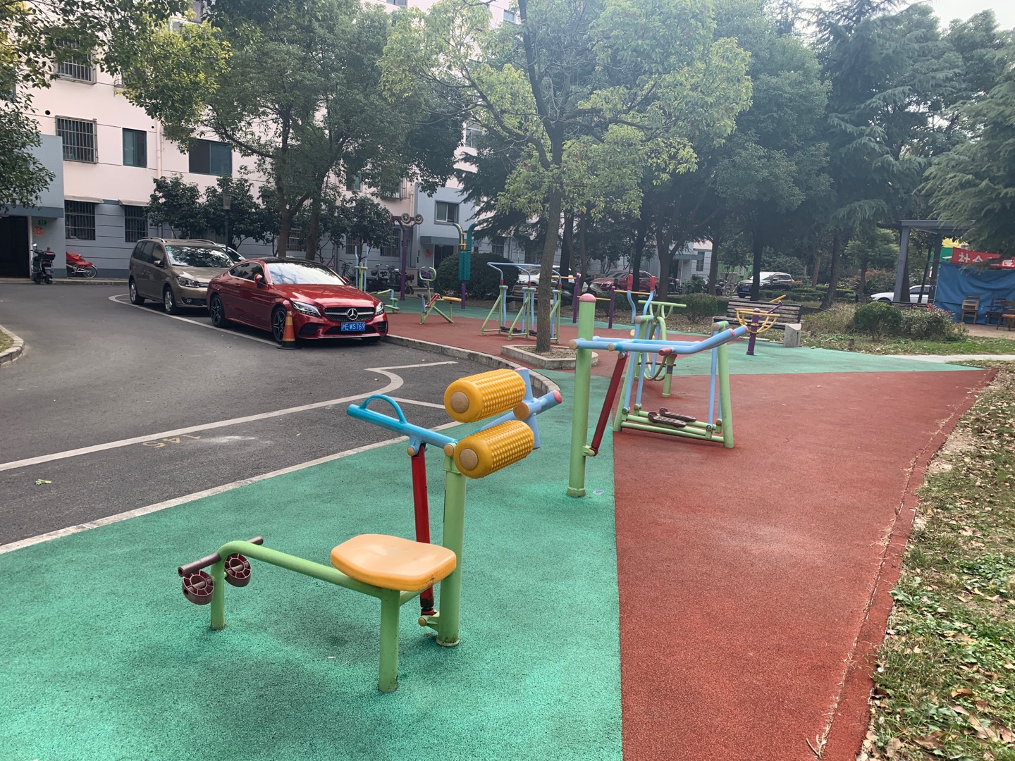 嚴民路248弄健身點