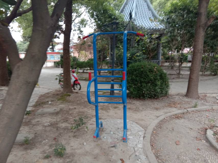 多功能訓(xùn)練器