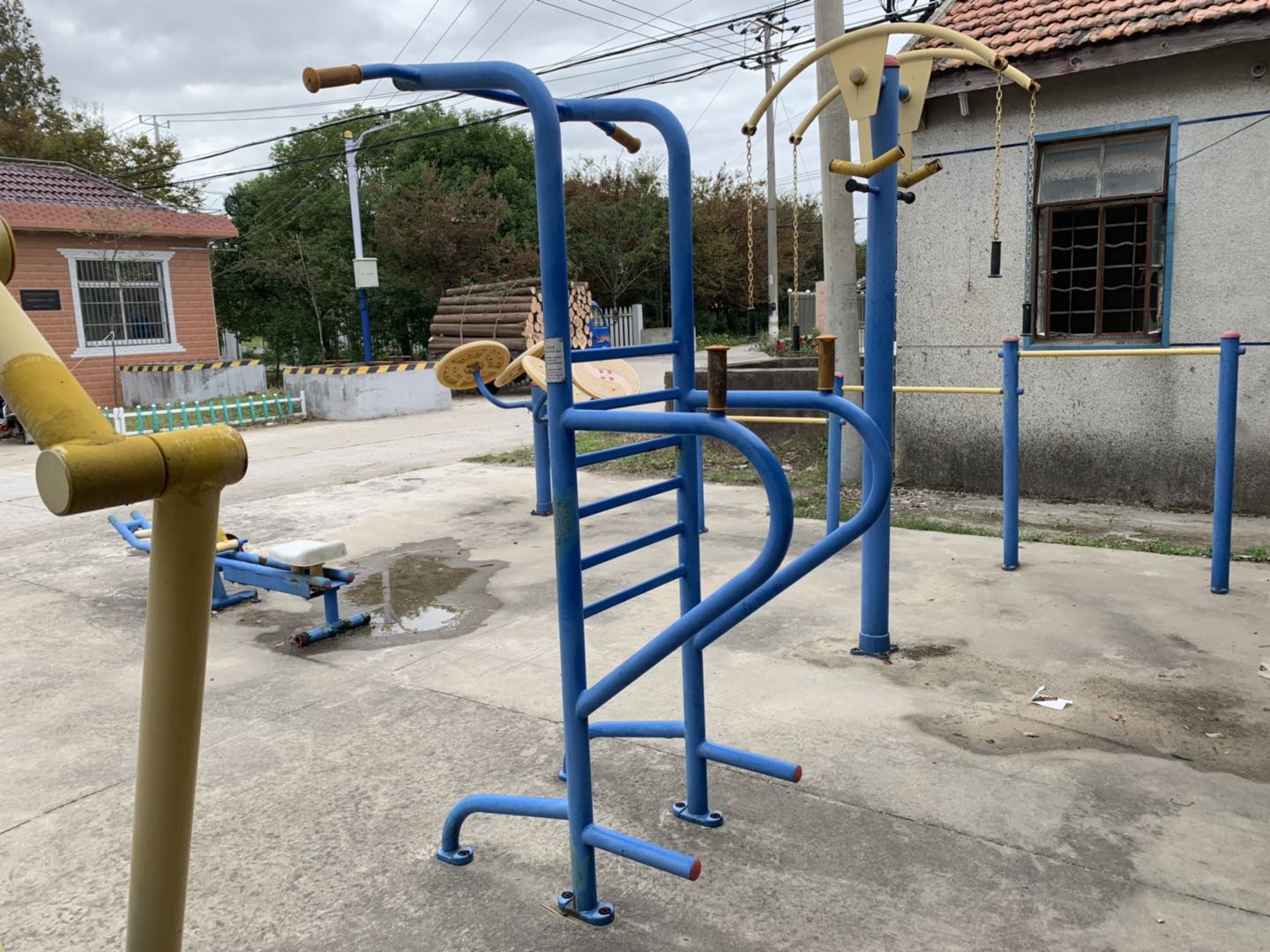 多功能訓(xùn)練器