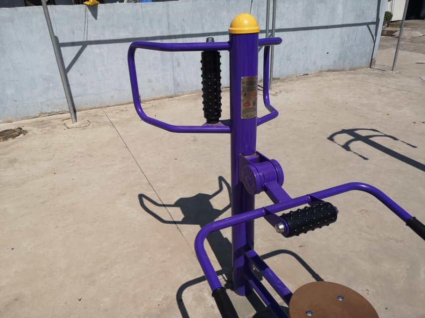 腰背按摩器 腰背按摩器