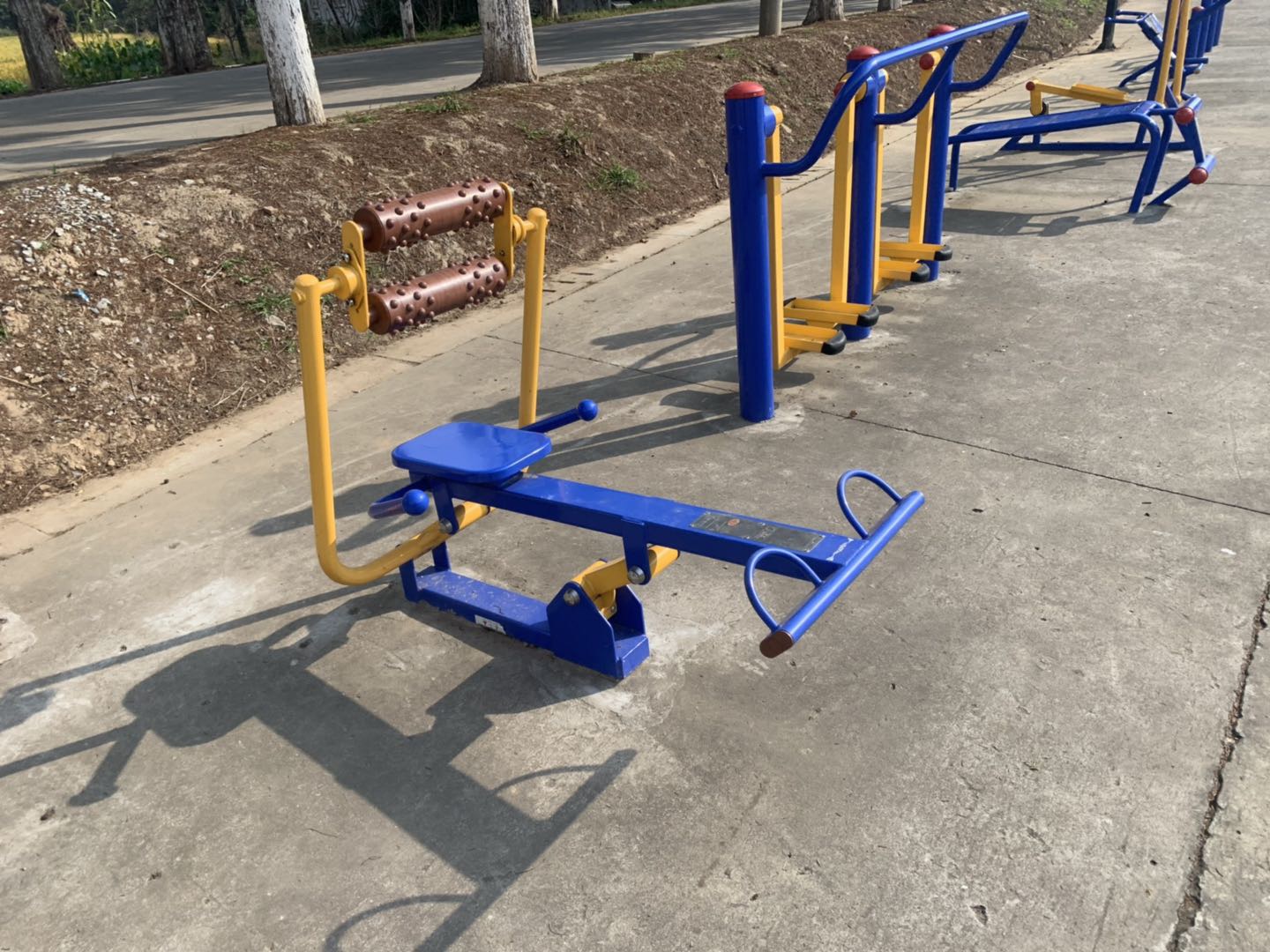 腹背屈伸訓(xùn)練器