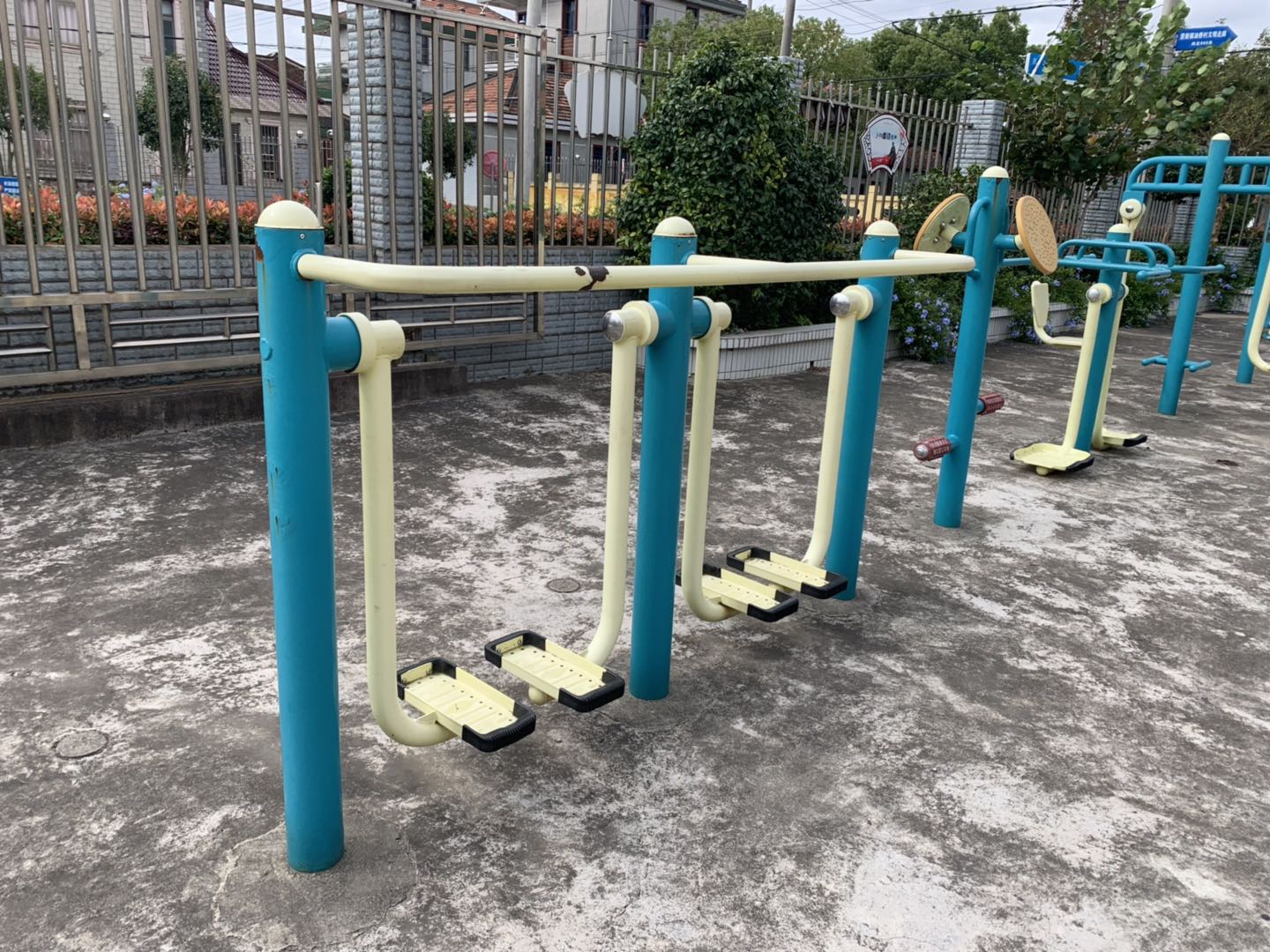 雙位太空漫步機(jī)