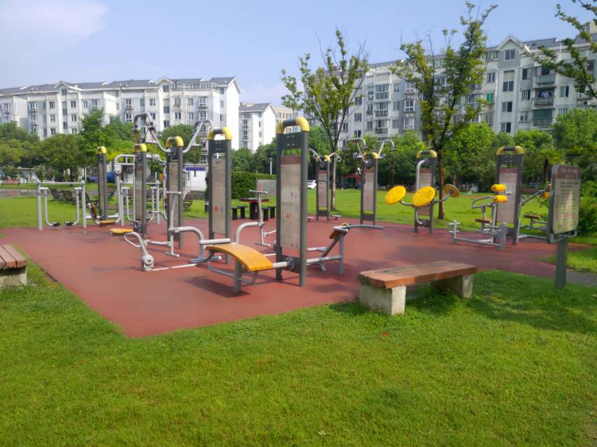 泰東公寓市民益智健身點