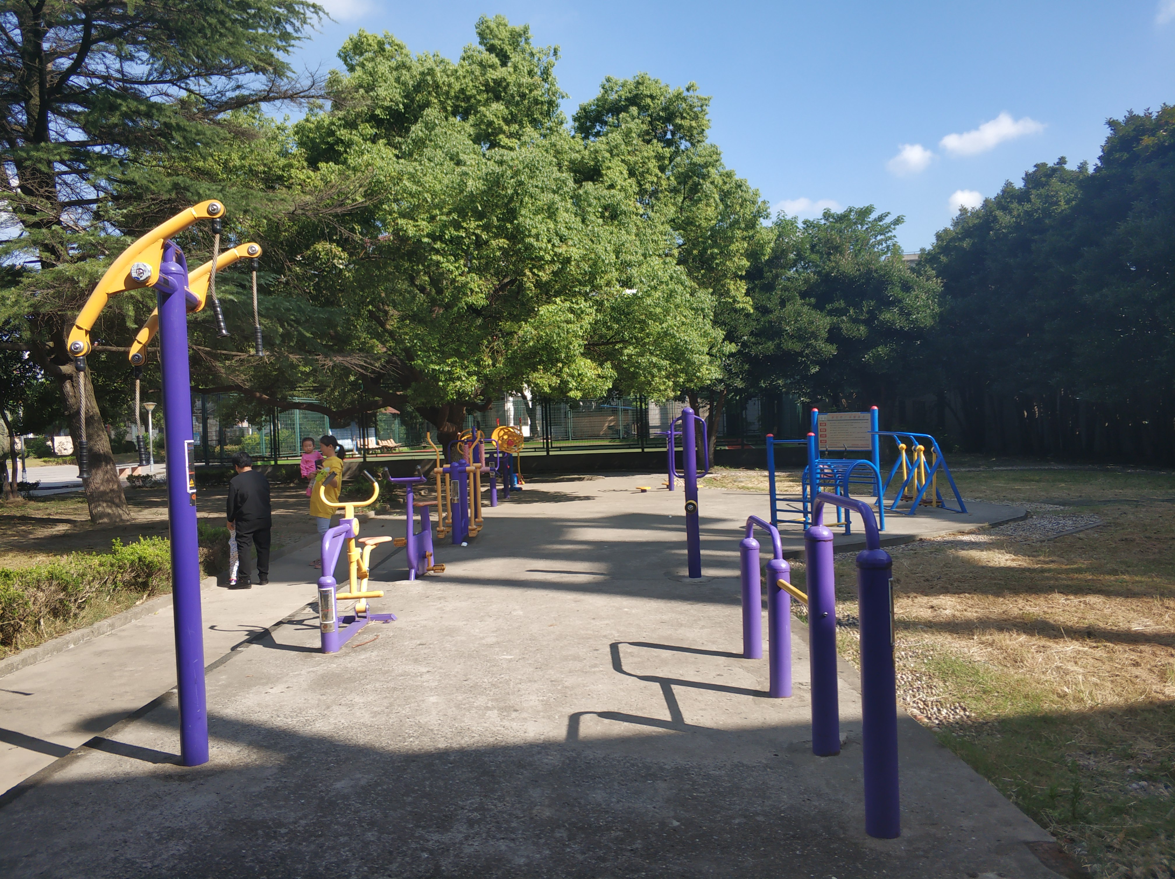 香花橋廣場健身點