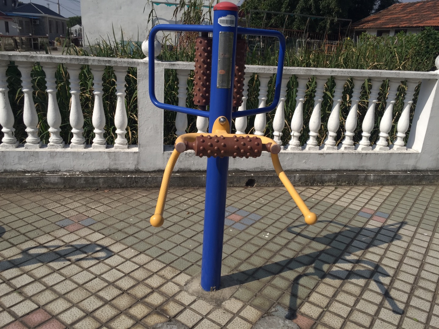 腰背按摩器 腰背按摩器