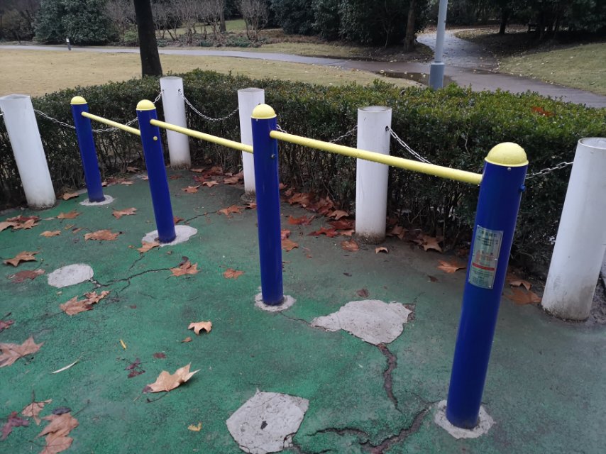 三聯(lián)壓腿杠