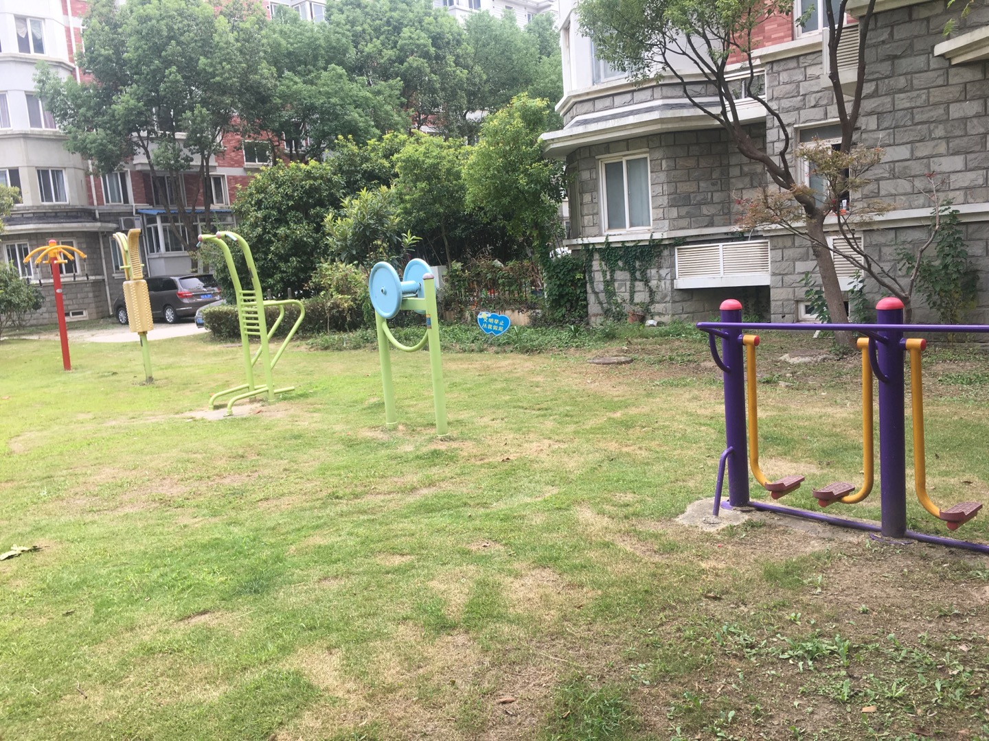 國(guó)亭三村益智健身點(diǎn)