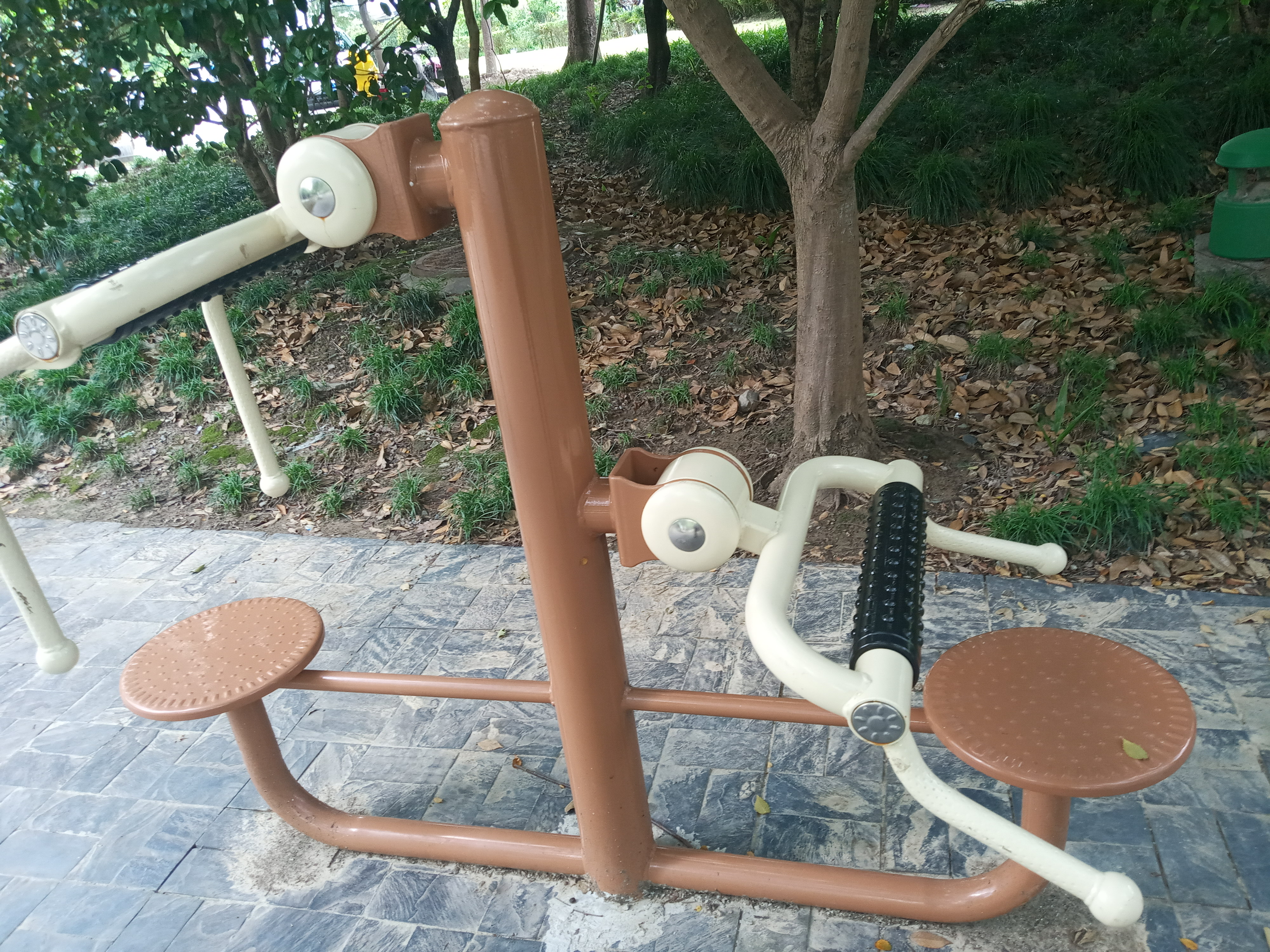 頸腰按摩器 頸腰按摩器