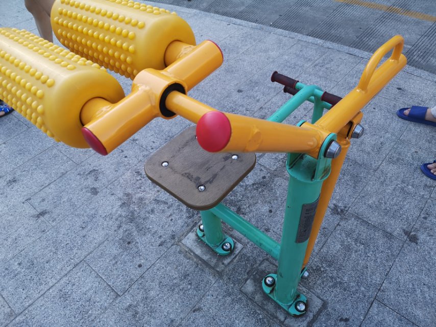 腹背鍛煉器 腹背鍛煉器