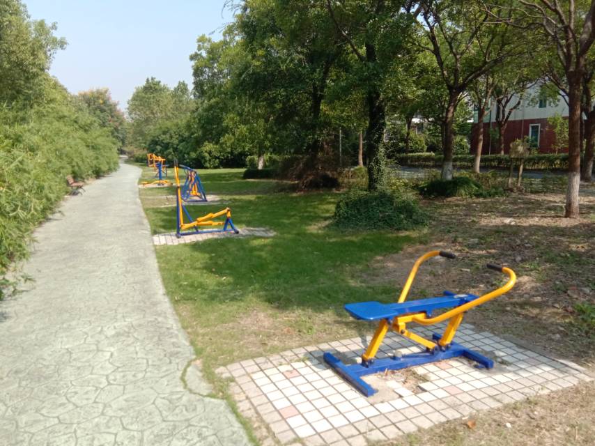 江秋新苑健身點（5）