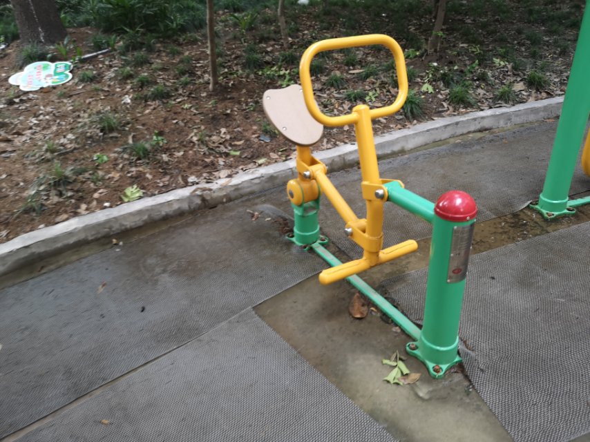 騎馬機(jī) 騎馬機(jī)