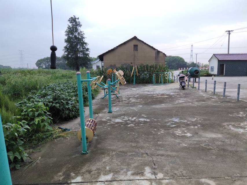 新勝村3組市民益智健身點(diǎn)