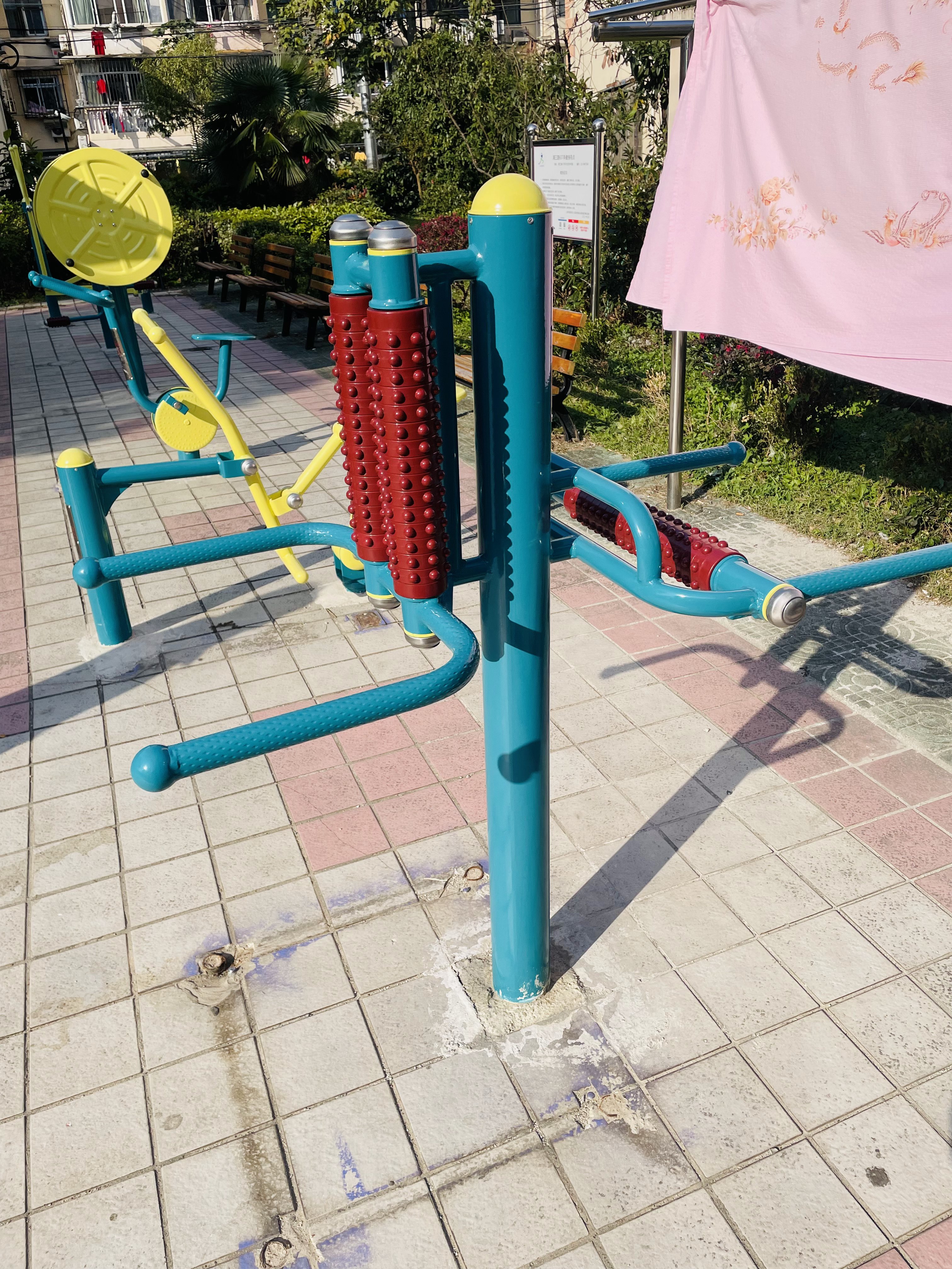 互動(dòng)式腰背按摩器 互動(dòng)式腰背按摩器